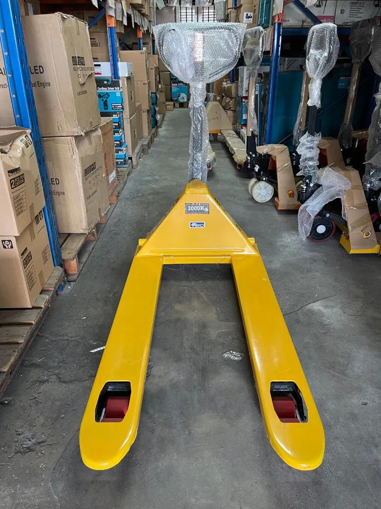 Aiko 3Ton Pallet Truck 685x1220x85mm Double Pu Yellow Hand | Model : PT-CBY3P-685-2