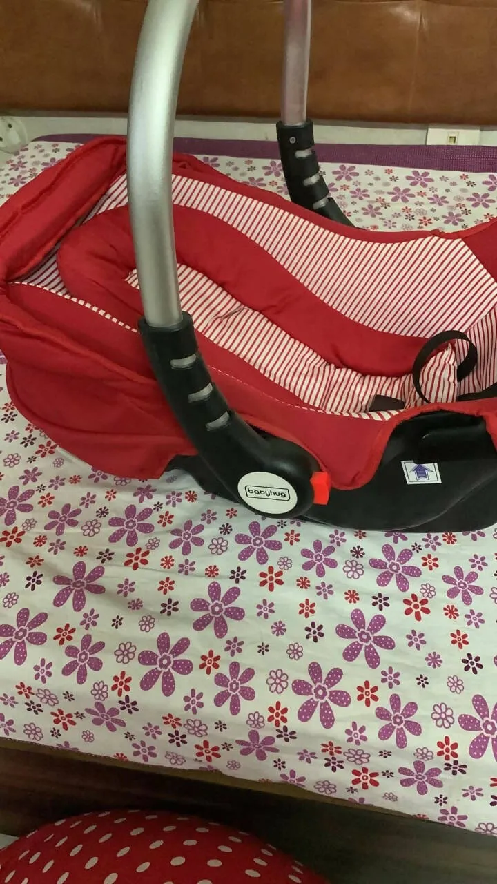 BABYHUG Car Seat - Red