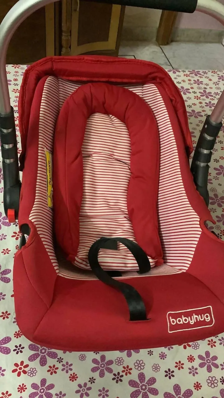 BABYHUG Car Seat - Red