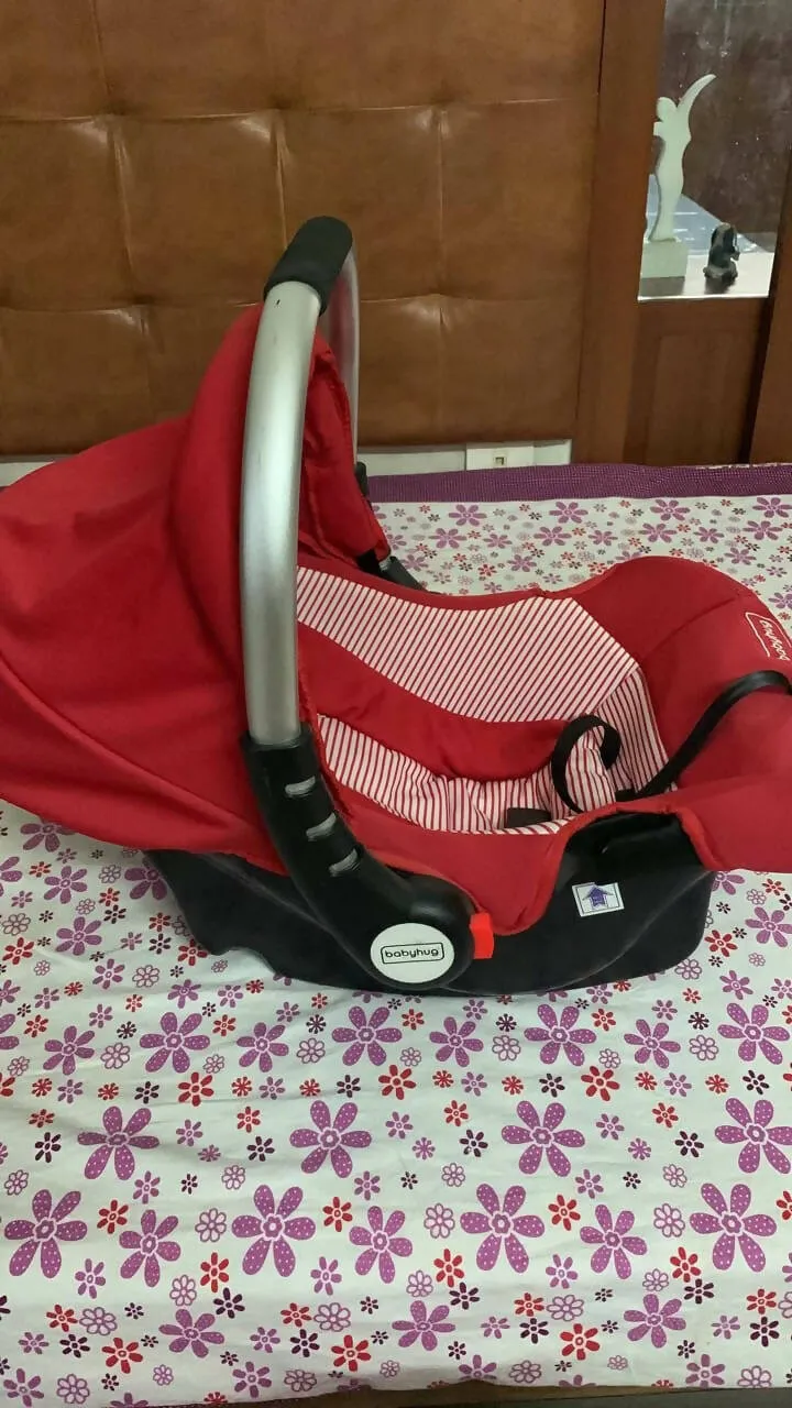 BABYHUG Car Seat - Red